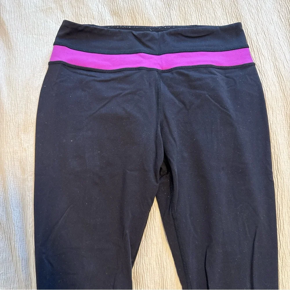 Lululemon pant - Picture 3 of 11